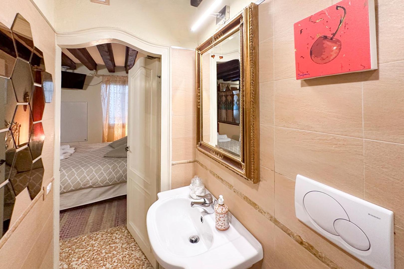 Historical Flat In Cannaregio, Venezia Екстер'єр фото